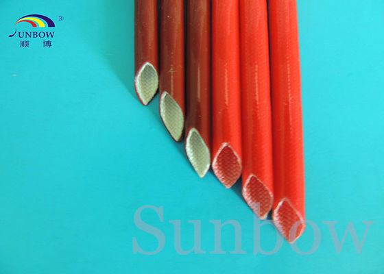 Porcellana Temperatura elevata di manicotto di silicone di colore rosso della vetroresina termoresistente della gomma fornitore